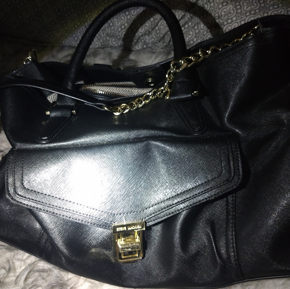 Steve Madden purse.